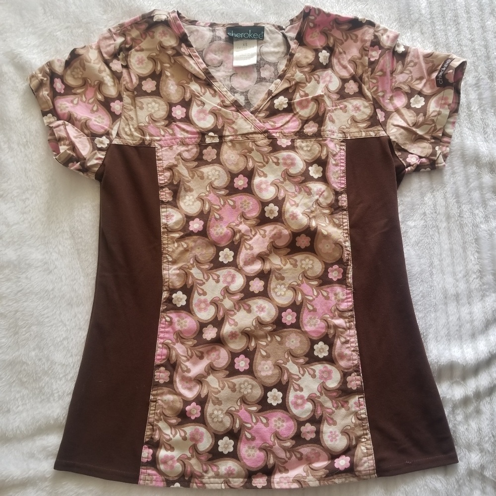 Cherokee scrub top XS